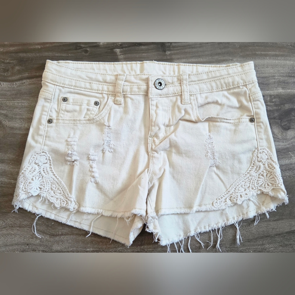Ardene Cream Distressed Jean Shorts